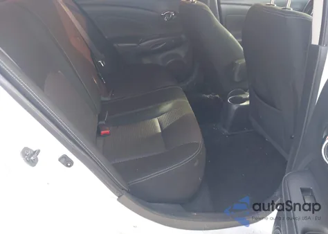 2018 Nissan Versa 1.6 Sv z USA, uszkodzony, nr VIN 3N1CN7AP2JL850335